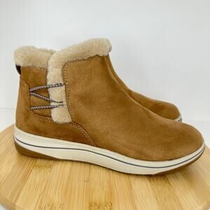 Clarks Cloudsteppers Breeze Faux Fur Ankle Booties Cognac Tan Size 7.5 NEW